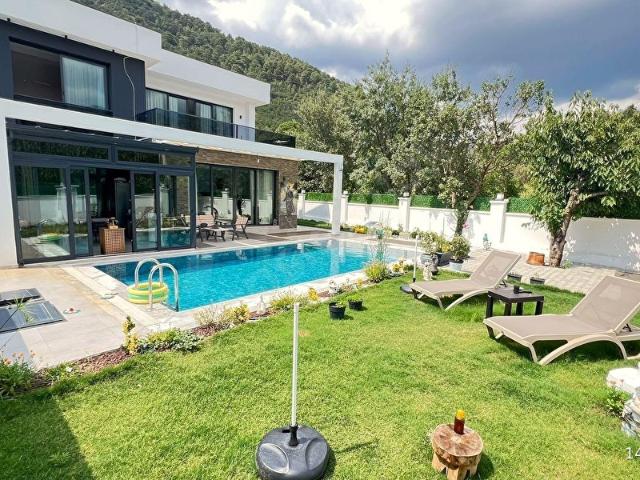 GoldHouse dan Satılık Nif te 3+1 Dubleks Villa