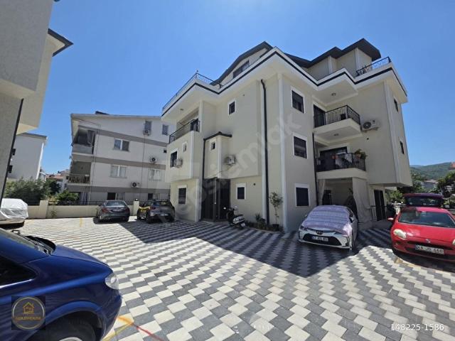GoldHouse dan Satılık Pazaryeri Mahallesi Cumartesi Pazar Sokağında 3+1 Dubleks Daire