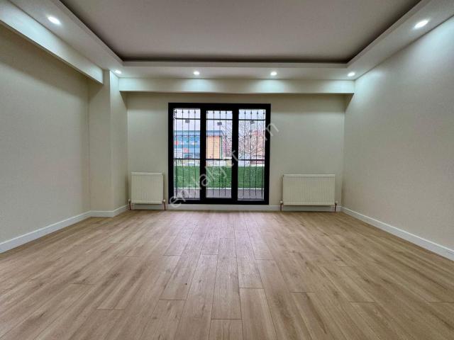 Goldhouse Dan Satılık Yüksek Giriş 2+1 Sıfır Daire