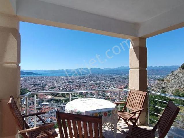 Goldhouse'dan Patlangıçta Kiralık Eşyalı 1+1 Daire