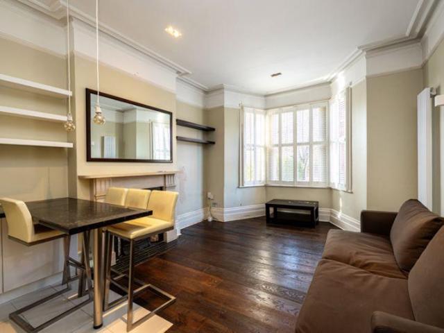 Goldhurst Terrace, South Hampstead 2 bed flat to rent £2,708 pcm £625 pw