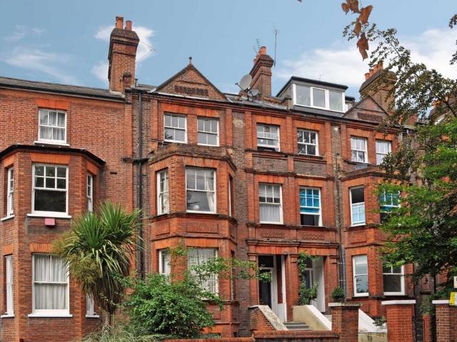 Goldhurst Terrace, South Hampstead NW6 3 bed flat to rent £3,792 pcm £875 pw