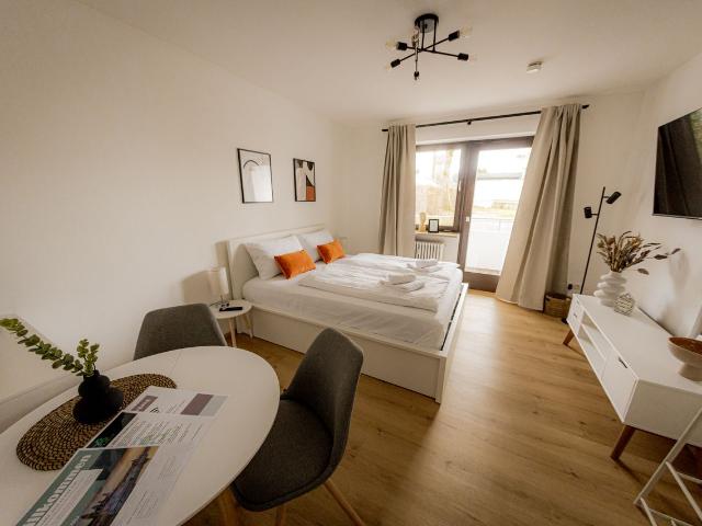 !GoldPath! Passau Spitalhof I Modern I WLAN I Küche I Balkon I SmartTV mit Wipu, Passau Amsterdam Apartments for Rent