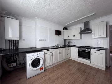 Goldthorn Terrace Penn Road, Wolverhampton WV3, 2 bed flat to rent, £850 pcm | PrimeLocation