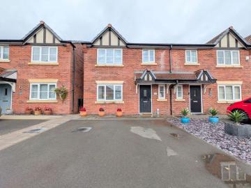 Golf Open 2026 White Otter Close. 3 bed property to rent £26,000 pcm £6,000 pw