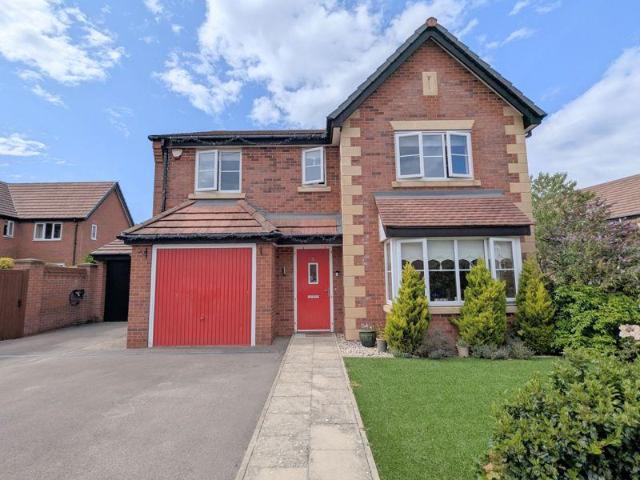 Golf Open 2026 at St. Thomas More. 4 bed detached house to rent £30,333 pcm £7,000 pw