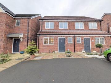 Golf Open 2026 Meadow Lane. 2 bed property to rent £19,500 pcm £4,500 pw