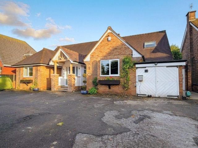 Golf Open 2026 Ryder Crescent. 4 bed property to rent £39,000 pcm £9,000 pw