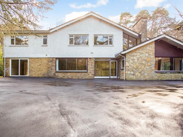 Golf Club Road, Weybridge KT13, 6 bed detached house to rent, £5,950 pcm | PrimeLocation