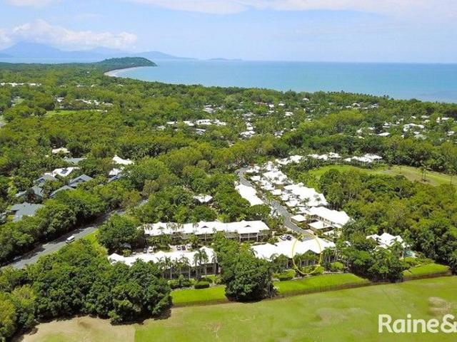 Gated Estate ~ Golf Course Views Flexible Investment Opportunity