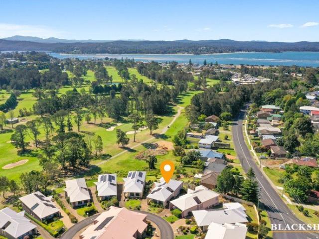 Golf Course Living with views over the 17th Green