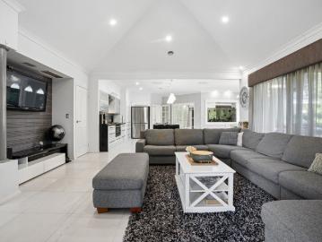 Golf Course Living with Space, Style and Lifestyle Appeal