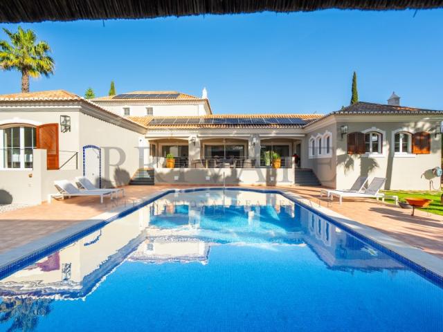 Golf Front Luxury Villa in Vila Sol, Algarve