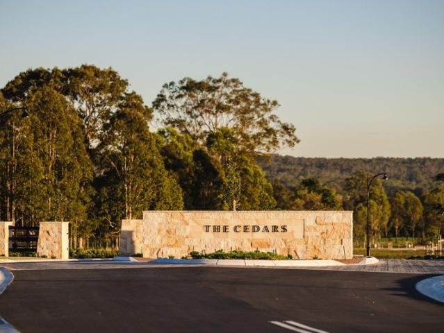 Golf Frontage Land