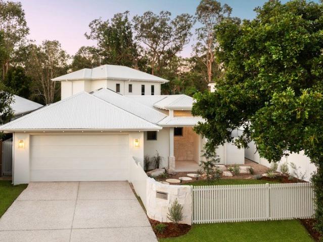 Golfside Elegance in Peregian Springs