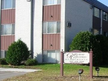 Golfview Crossings Apartments 2 Bedroom Apartment for Rent at 1515 W 5th St, Winona, MN 55987