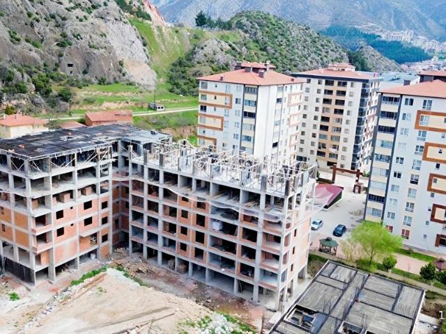 GÖLLÜ PREMİUM EVLERİNDE PROJEDEN SATILIK 2+1 VE 3+1 DAİRELER