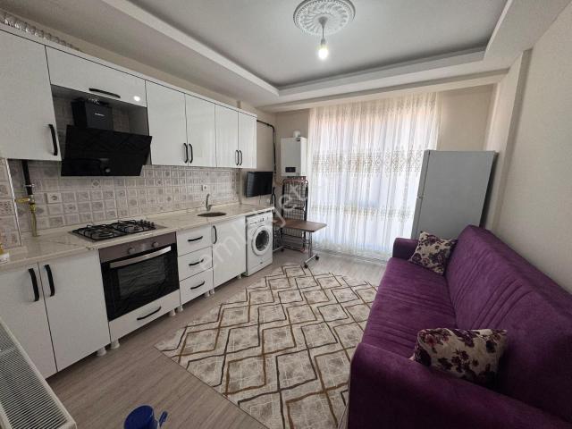 Gop Lisesi Arkasında 1+1 Eşyalı Ara Kat 3 Yaşında Kiralık Daire