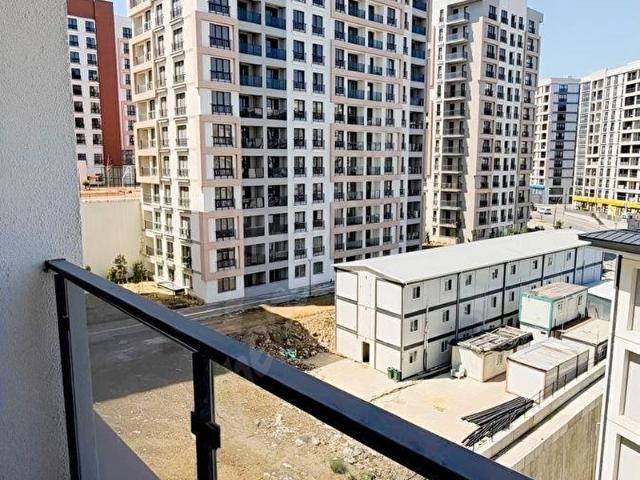 GOP TOKİ KONUTLARINDA SATILIK 1+1 ARAKAT DAİRE