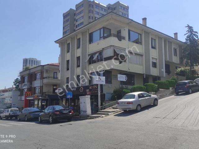 Gop Ugurmumcu Caddesi Mc Donals Olduğu Bina 2+2 Kiralık