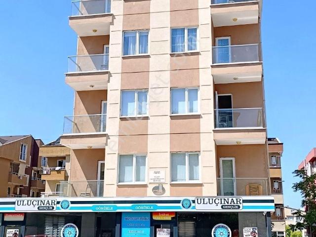 Görükle Cadde Üzeri 2+1 55 M² Çift Balkonlu Kısmi Eşyalı Daire