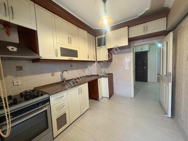Görükle Mh. Merkezi Konumda 3+1 Geniş Ara Kat Eşyasız Kiralık