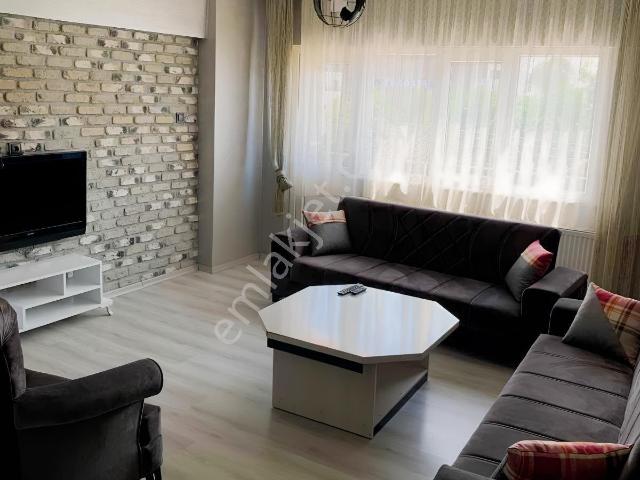 Görüklede Ayrı Mutfak Çift Wc 3+1 Eşyalı Kiralık Daire