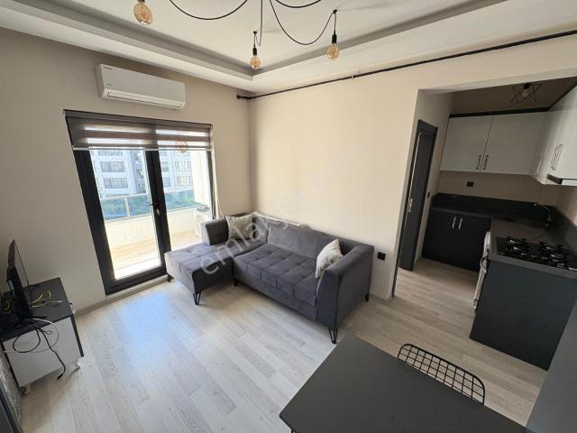 Görüklede Full Eşyalı Havuzlu Sitede 2+1 Eşyalı Kiralık Daire
