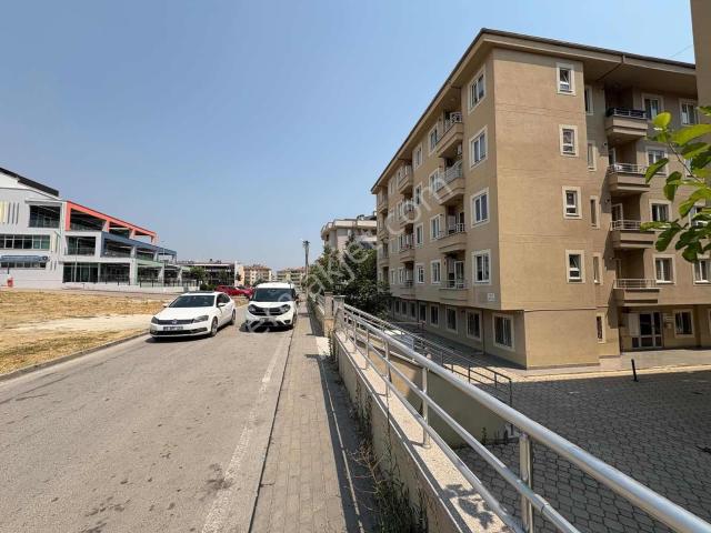 Görükle'de Çok Merkezi Site İçi 2 + 1 Eşyalı Kiralık Daire