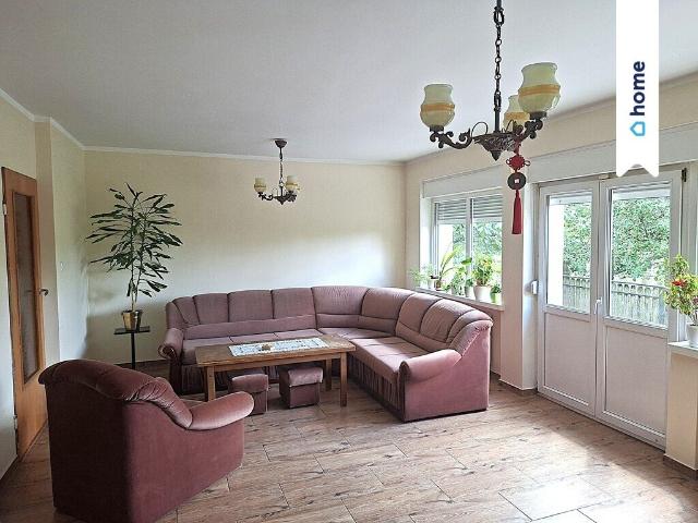 Zapraszam do obejrzenia przestronnego bliźniaka 150 m² z 2 tarasami i garażem