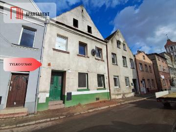 Kamienica w centrum Gory z 2 lokalami i ogródkiem