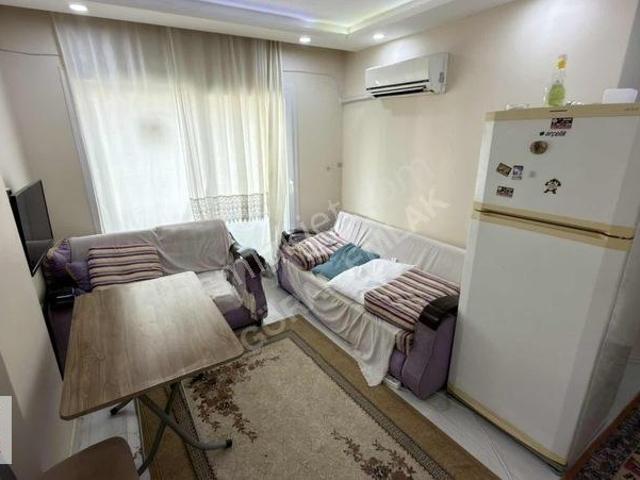 Göral Emlak'tan Eşyalı 1+1 Arakat Daire