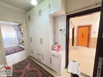 Göraldan 3+1 Çetin Emeç Ve Polisevi Yakını Full Möbilyalı 3.kat
