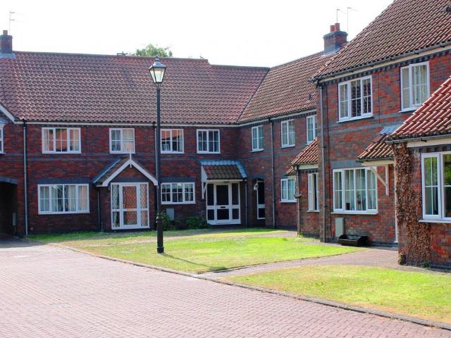 Gordan Park HU16, 3 bed detached house to rent, £995 pcm | PrimeLocation