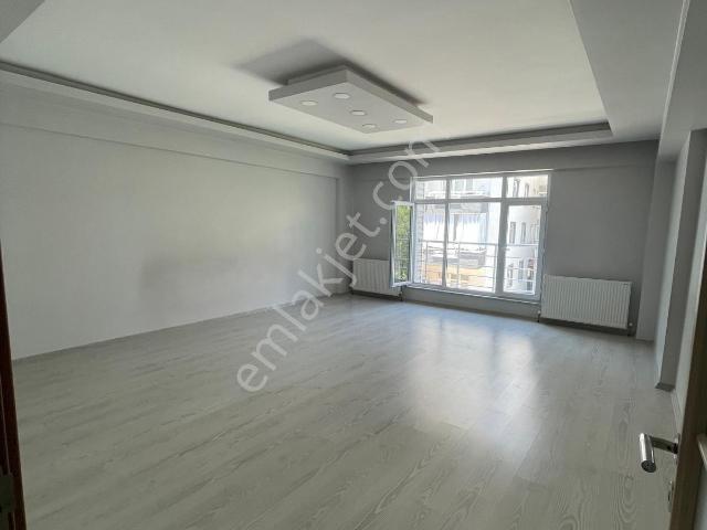 Gordion Emlak'tan Mükemmel Konumda 3+1 Kiralık Daire