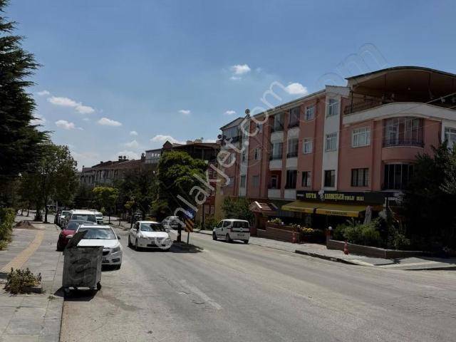 Gordion Emlak'tan Fatih Mahallesinde 3+1 Kiralık Daire