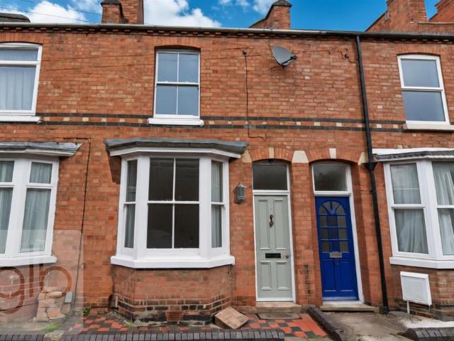 Gordon Street, Leamington Spa 3 bed private hall to rent £1,550 pcm £358 pw