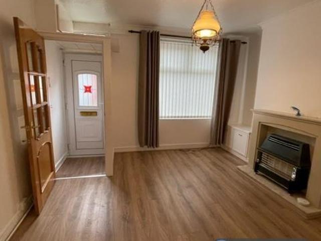 Gordon Street, Liverpool, L15 2 bed terraced house to rent £850 pcm £196 pw