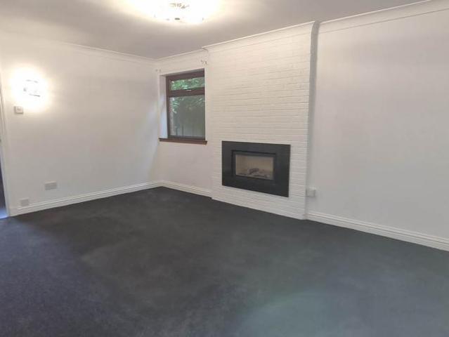 Gordon Place, Bellshill 4 bed detached house to rent £1,495 pcm £345 pw