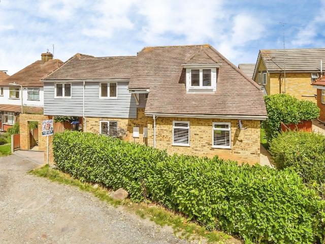 Gordon Road, Whitstable CT5, 3 bed detached house to rent, £1,900 pcm | PrimeLocation