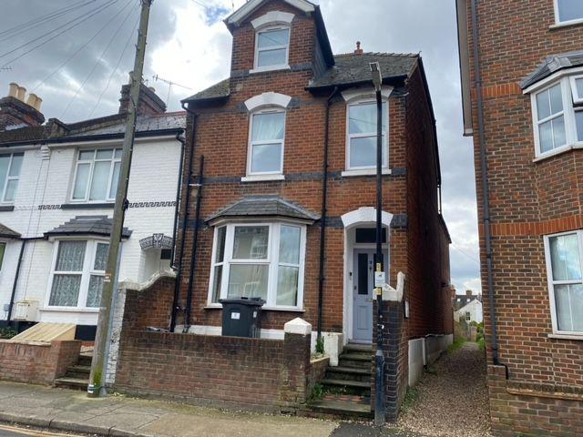 Gordon Road, Canterbury CT1, 5 bed shared accommodation to rent, £2,600 pcm | PrimeLocation