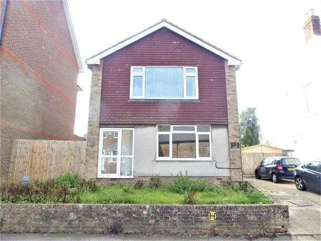 Gordon Road, Canterbury CT1, 2 bed flat to rent, £1,300 pcm | PrimeLocation