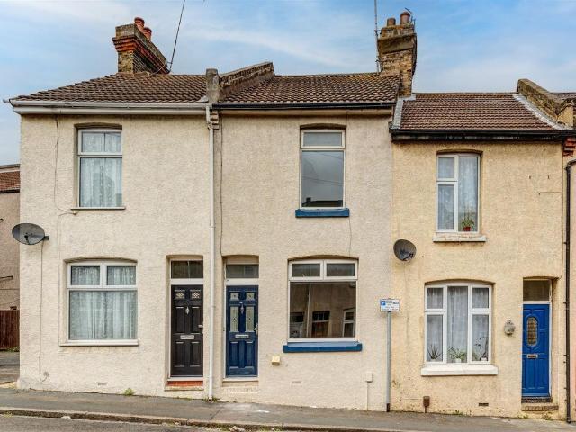 Gordon Road, Dartford, Kent DA1, 3 bed terraced house to rent, £1,800 pcm | PrimeLocation