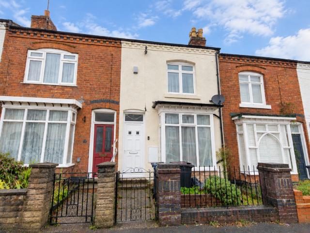 Gordon Road, Harborne B17, 2 bed terraced house to rent, £1,200 pcm | PrimeLocation