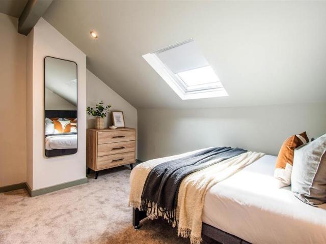 Gordon Terrace, Leeds 1 bed in a house share to rent £595 pcm £137 pw