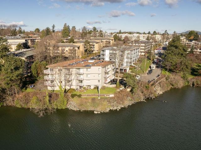 Gorge Shores Apartments 1 Bedroom Apartment for Rent