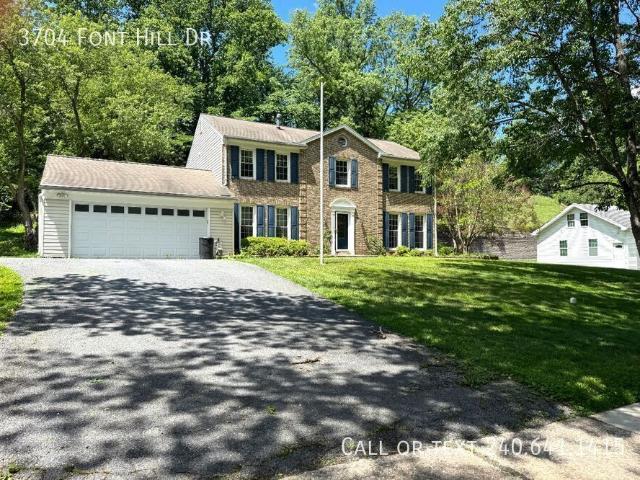 Gorgeous 4 BR/3.5 BA Single Family Home in Ellicott City!