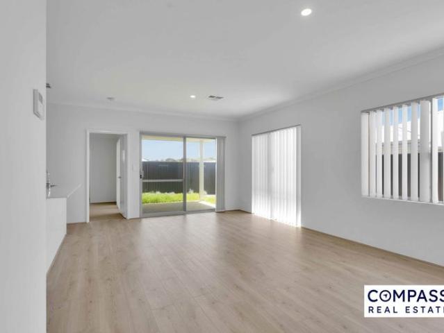 Gorgeous 5 Bedroom Home for Rent – 14 Nerang Rd, Yanchep WA