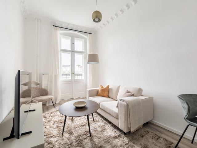 Gorgeous 1 Bedroom Apartment in Steglitz, Berlin Amsterdam Apartments for Rent