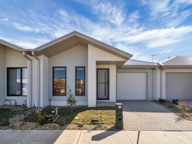 Gorgeous 3 Bedroom Family Home Jubilee Estate